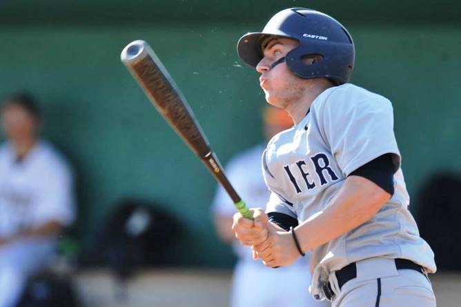 Baseball belts a pair of home runs in 5-4 loss to Lesley