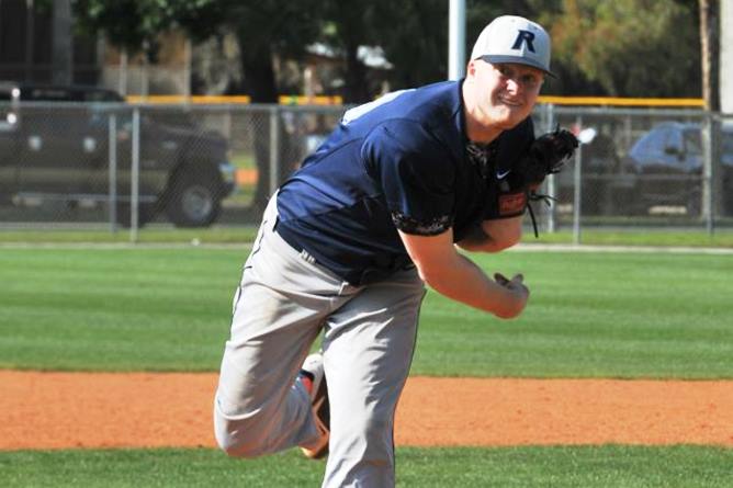 Baseball sweeps Anna Maria, finishes 8-6 in the GNAC