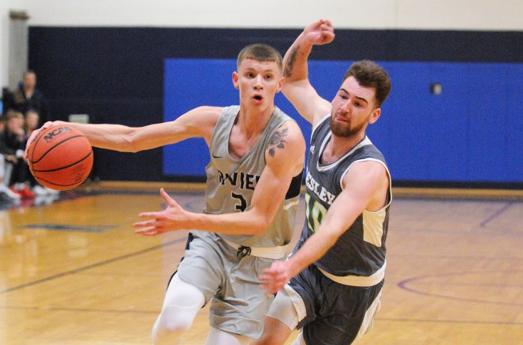 Men's Basketball: Hale, Raiders top Lesley for first win of 2018-19