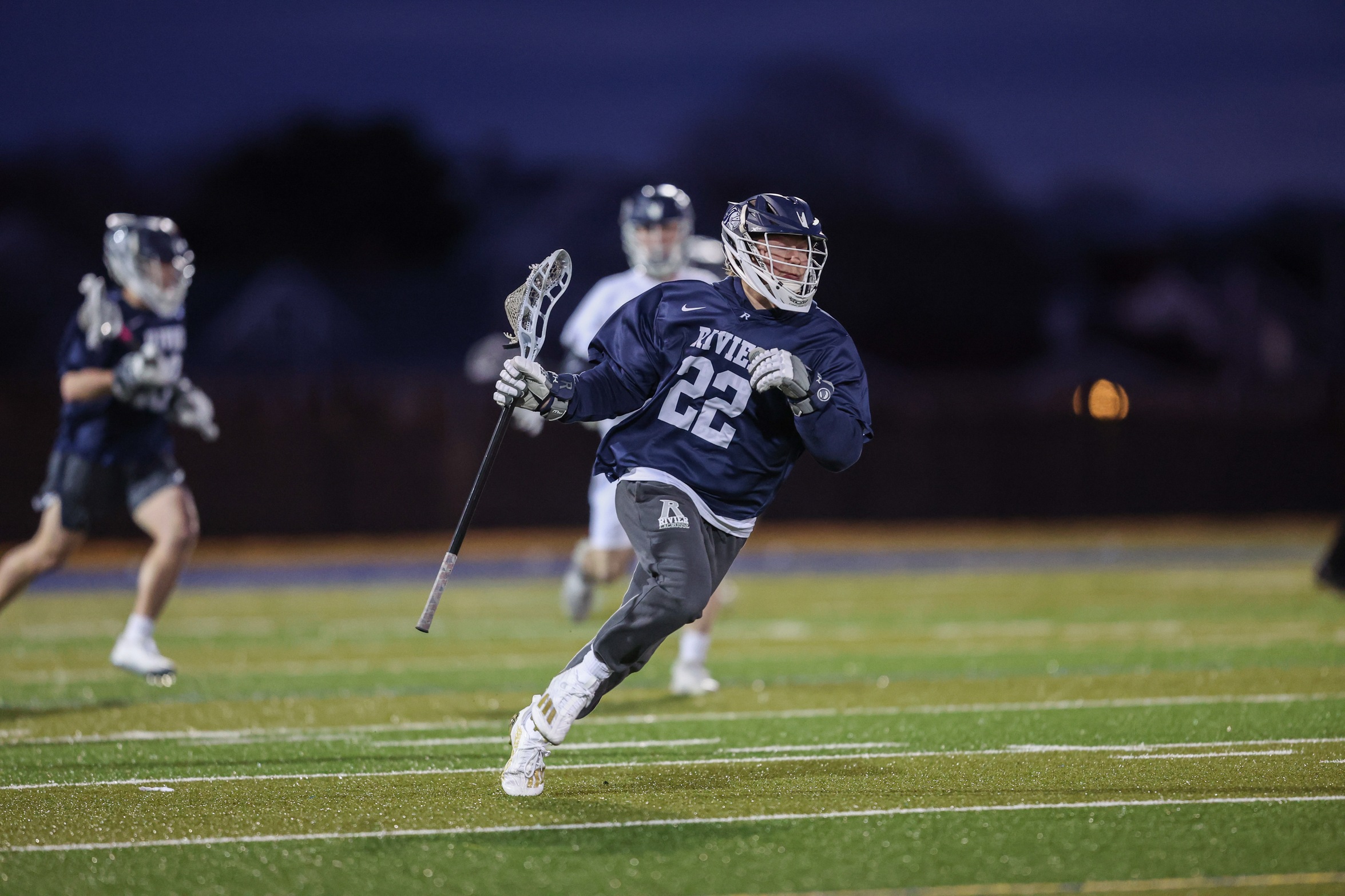 Men’s Lacrosse too Much for Bulldogs