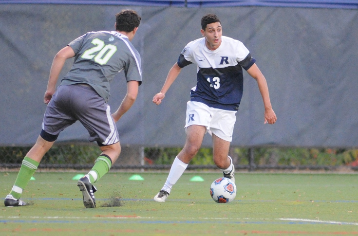 Men's Soccer: Raiders tripped up at Fitchburg State