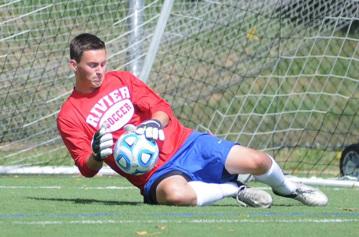Men's Soccer: Raiders come up short against Colby-Sawyer