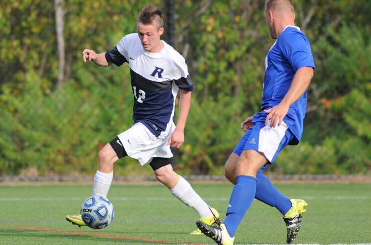 Men's Soccer: Season wraps up with 3-2 loss at New England College