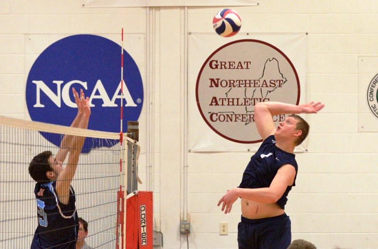 Men's Volleyball: Raiders sweep Emerson, improve to 6-0 GNAC