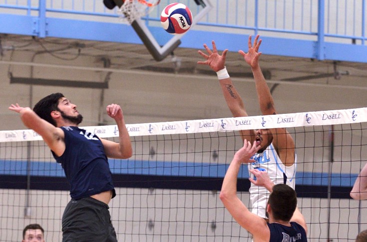Men's Volleyball: Raiders blank Lasell College, 3-0