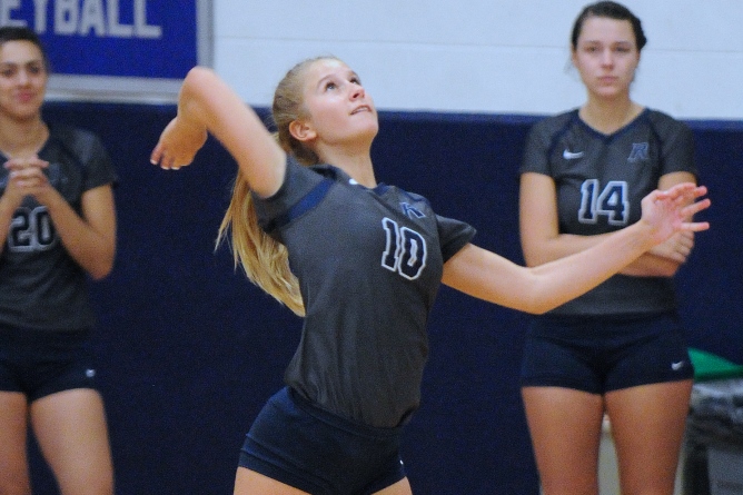 Women's Volleyball sweeps their past Westfield State and UMass-Dartmouth