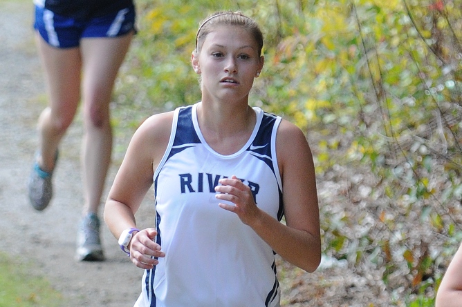 Women's Cross Country falls to Emerson College in Dual Meet @ Pop Crowell Invite