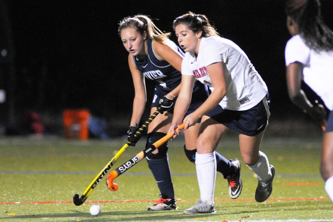 Hauer, Raiders take down DW, 5-0 in Field Hockey action