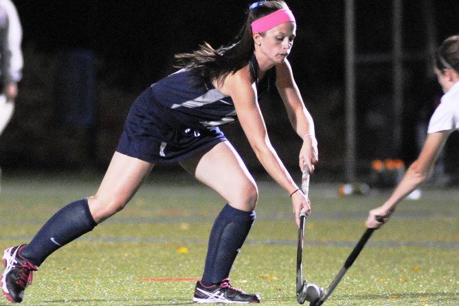 Field Hockey earns 3-1 win at New England College