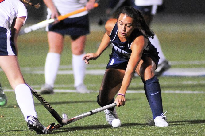 Field Hockey wraps inaugural GNAC season at Simmons, earns 6th seed in tournament