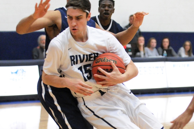 Men's Basketball drops GNAC contest to Lasell, 105-85