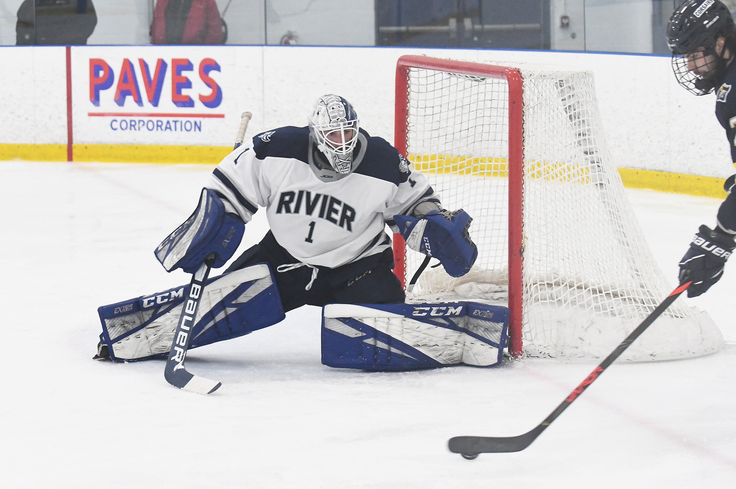 Men’s Hockey Downed by Morrisville