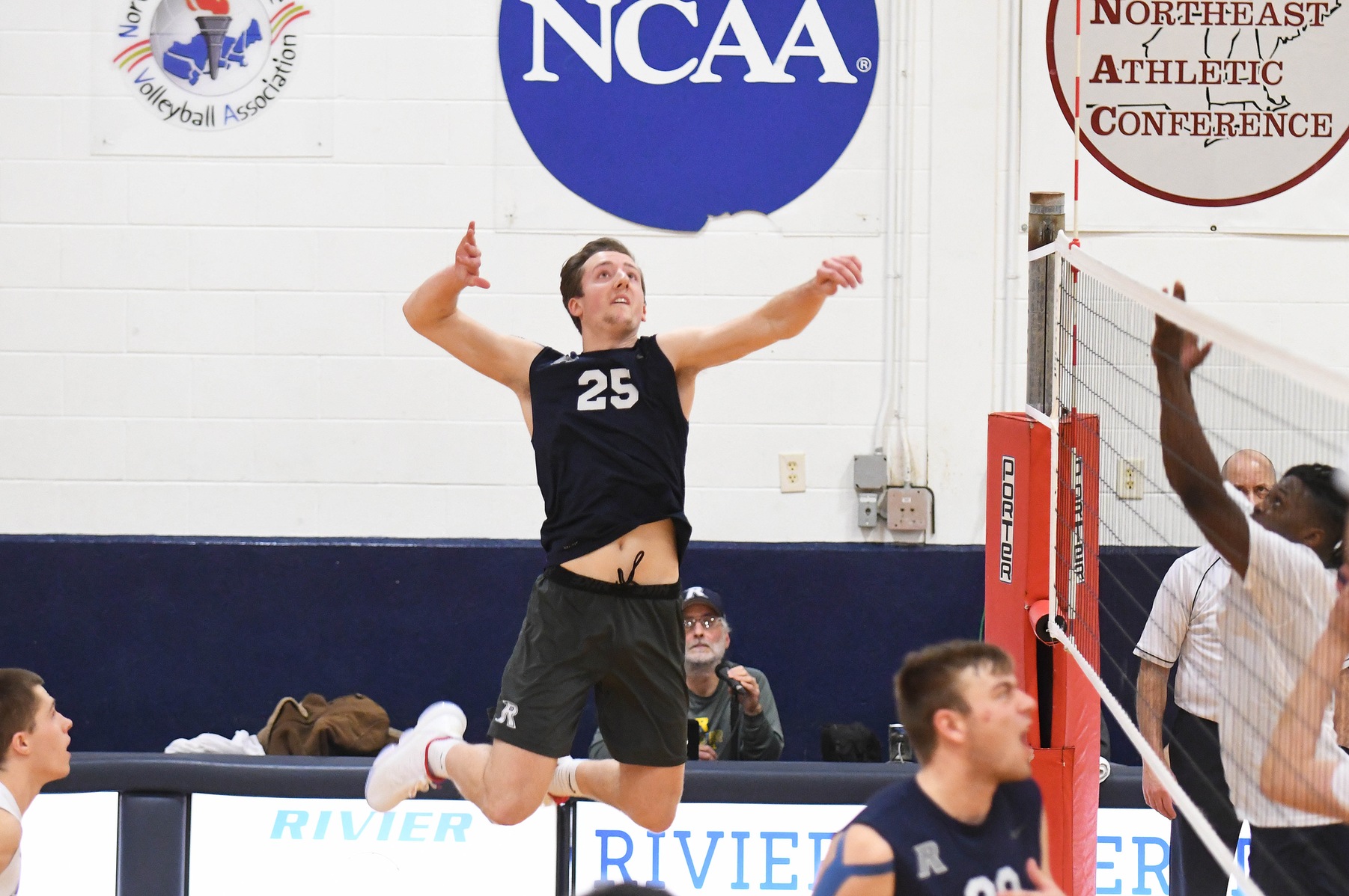 Men's Volleyball: Raiders down the Bison 3-1.