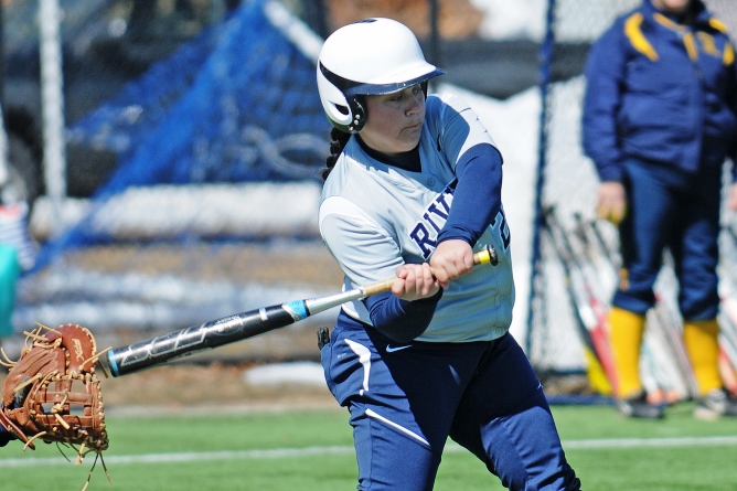 Softball storms back for GNAC split with Emmanuel