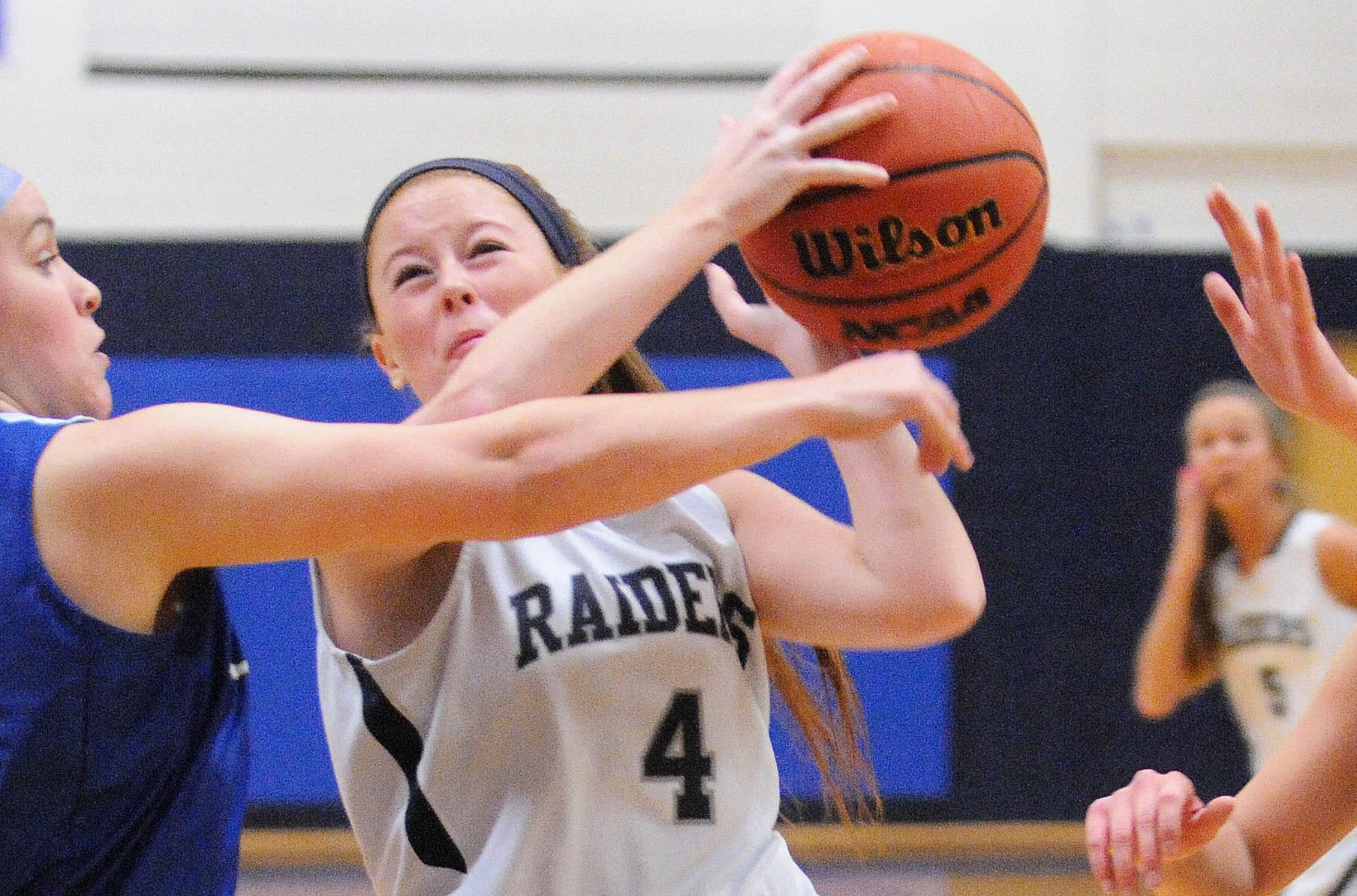 Women's Basketball: Raiders fall to Judges in Brandeis Tip-Off Tournament
