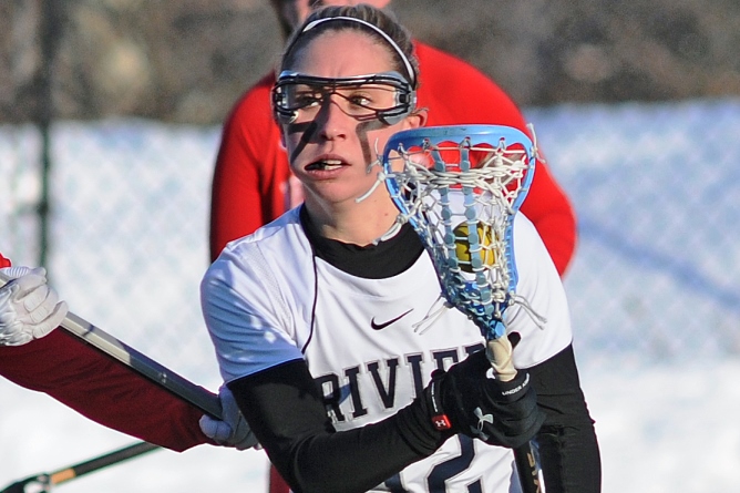 Women's Lacrosse drop non-conference matchup to Curry 19-7
