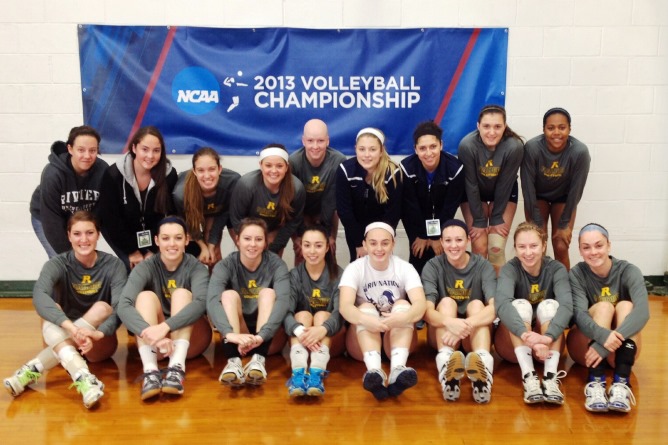 Women's Volleyball finishes season in first round of the NCAA Regionals