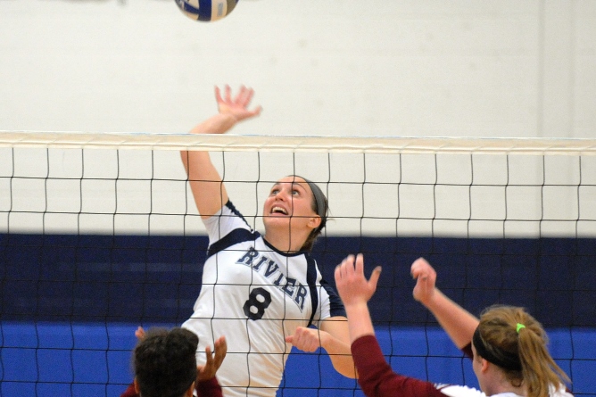 Women’s Volleyball defeated by Babson, 3-1, In Matchup of Regionally-Ranked Foes