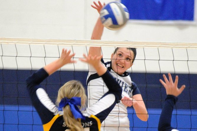 Women's Volleyball returns to GNAC Championship with 3-1 win over Simmons