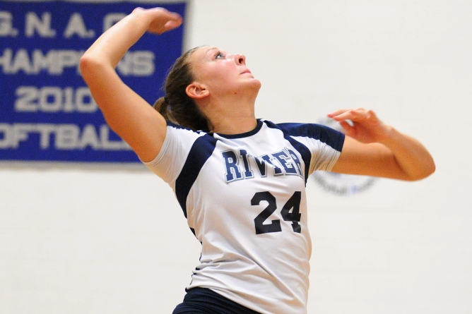 Women's Volleyball remains perfect in the GNAC, top Anna Maria in three sets
