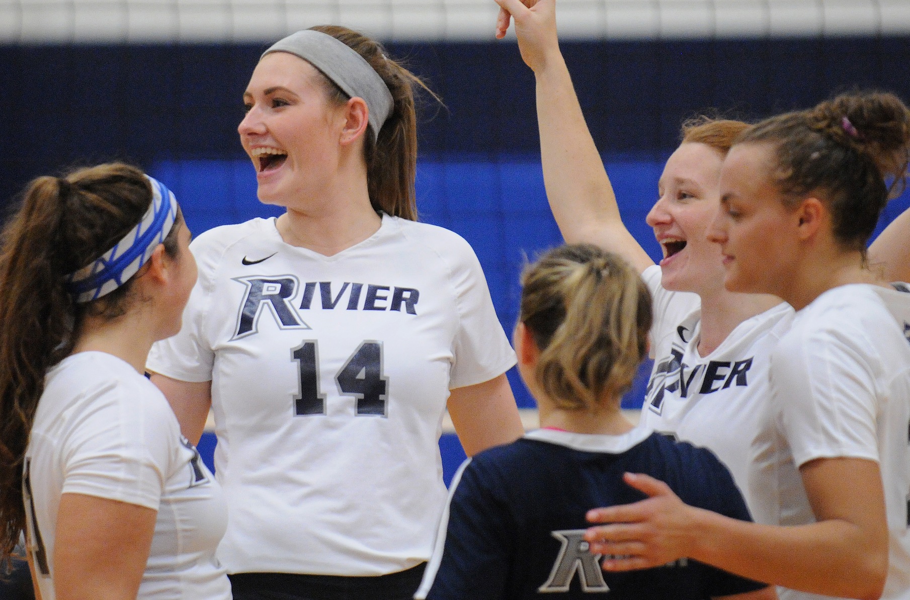 Women's Volleyball: Collins powers Raiders to 3-1 win over Keene State