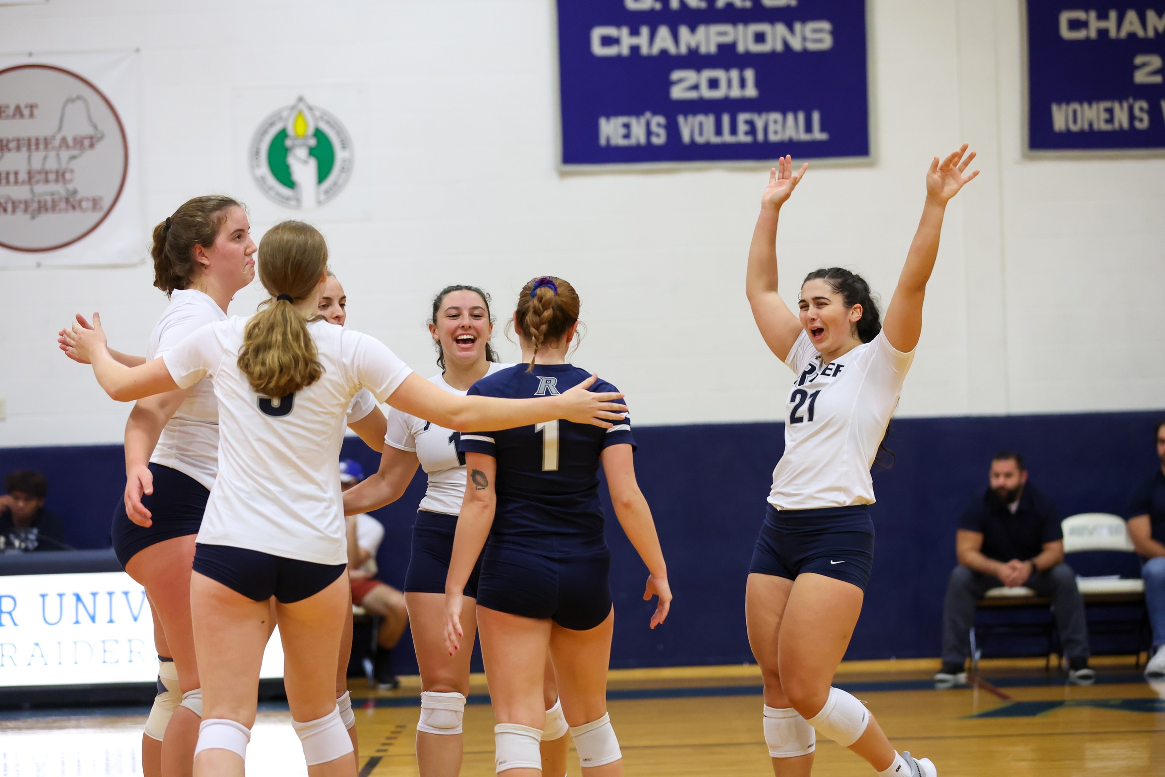 Volleyball Takes Down Colby-Sawyer to Start Conference Play
