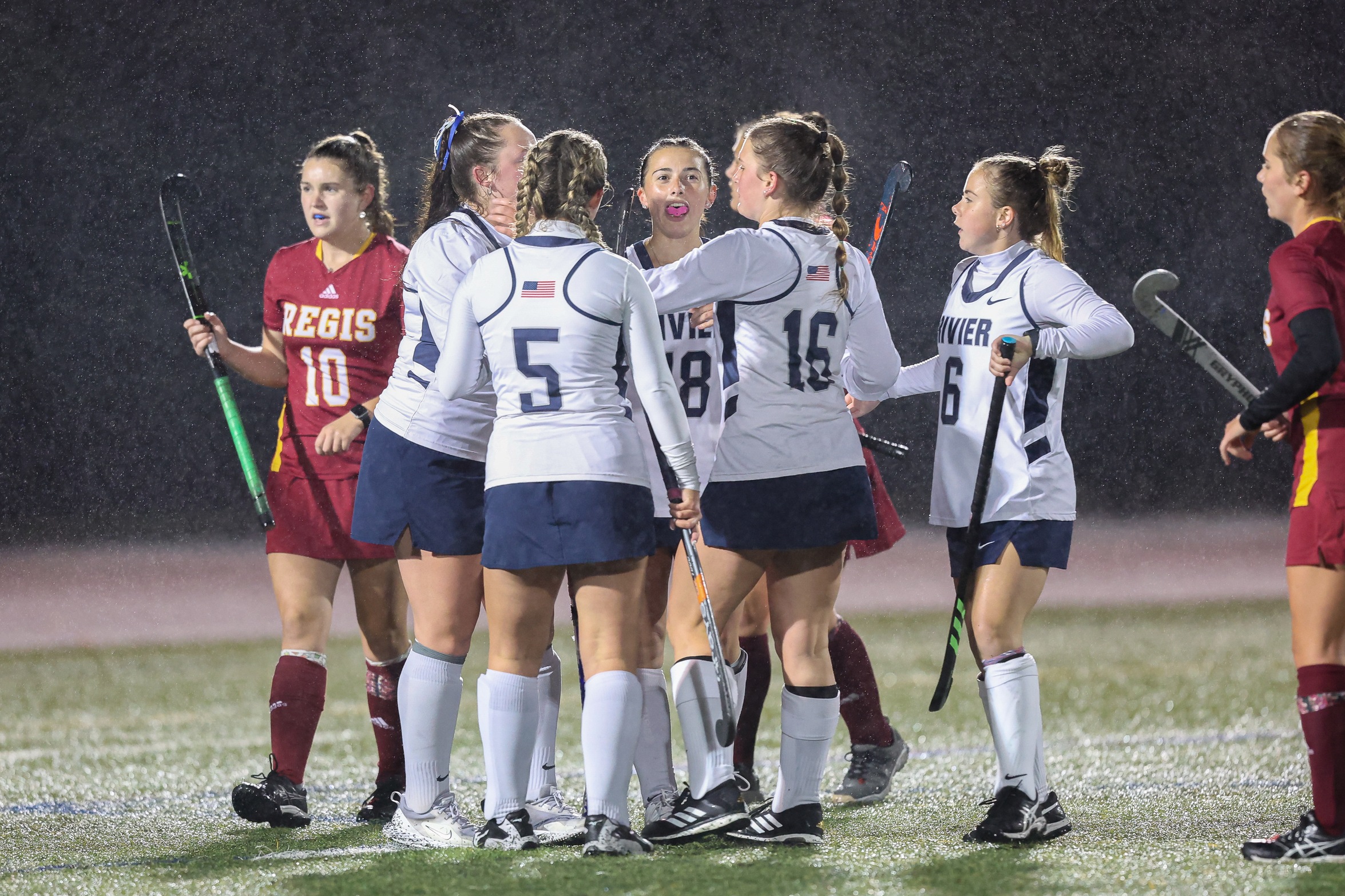 Field Hockey too Much for Bulldogs