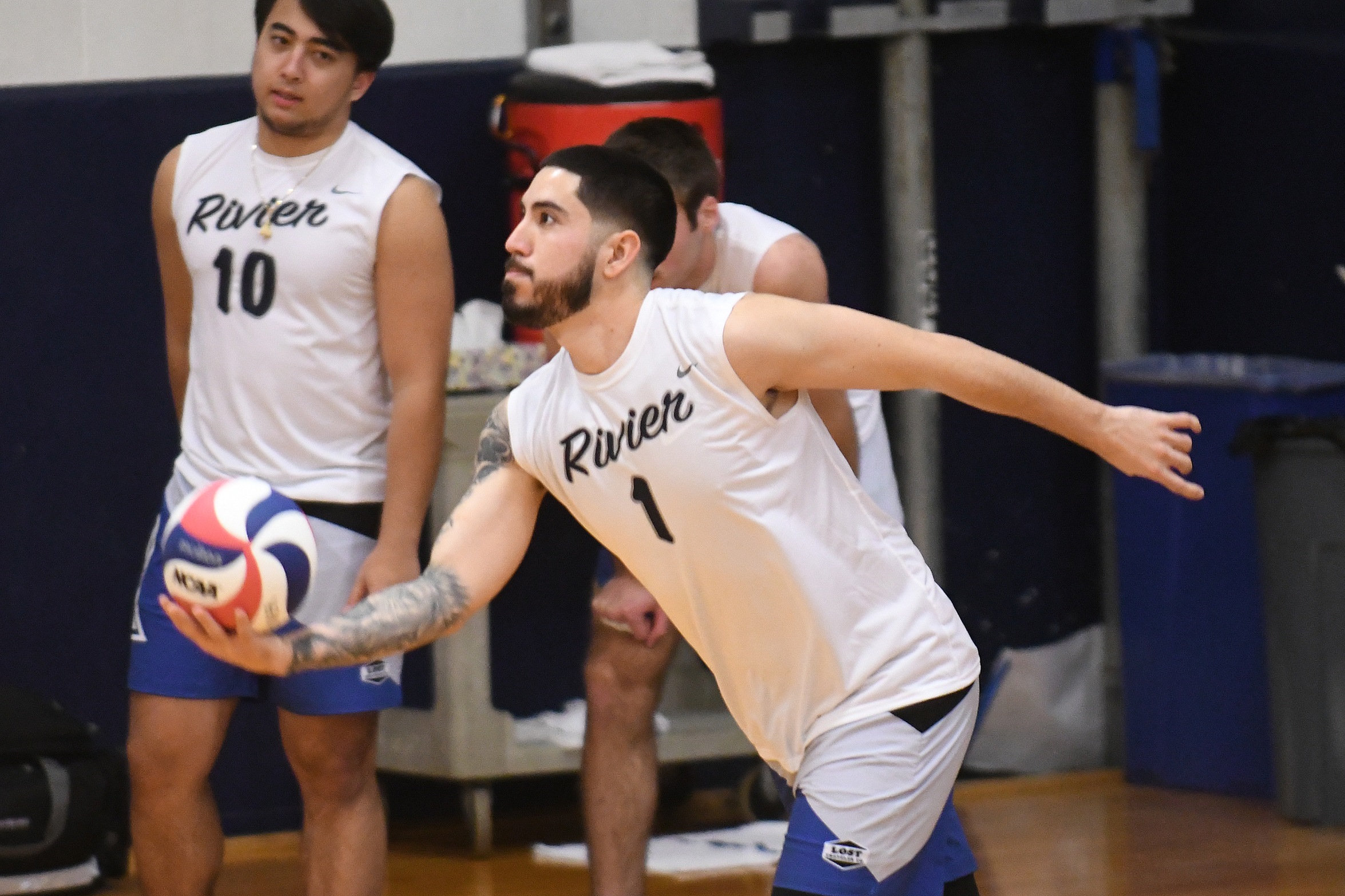 Men’s Volleyball Downs Colby-Sawyer