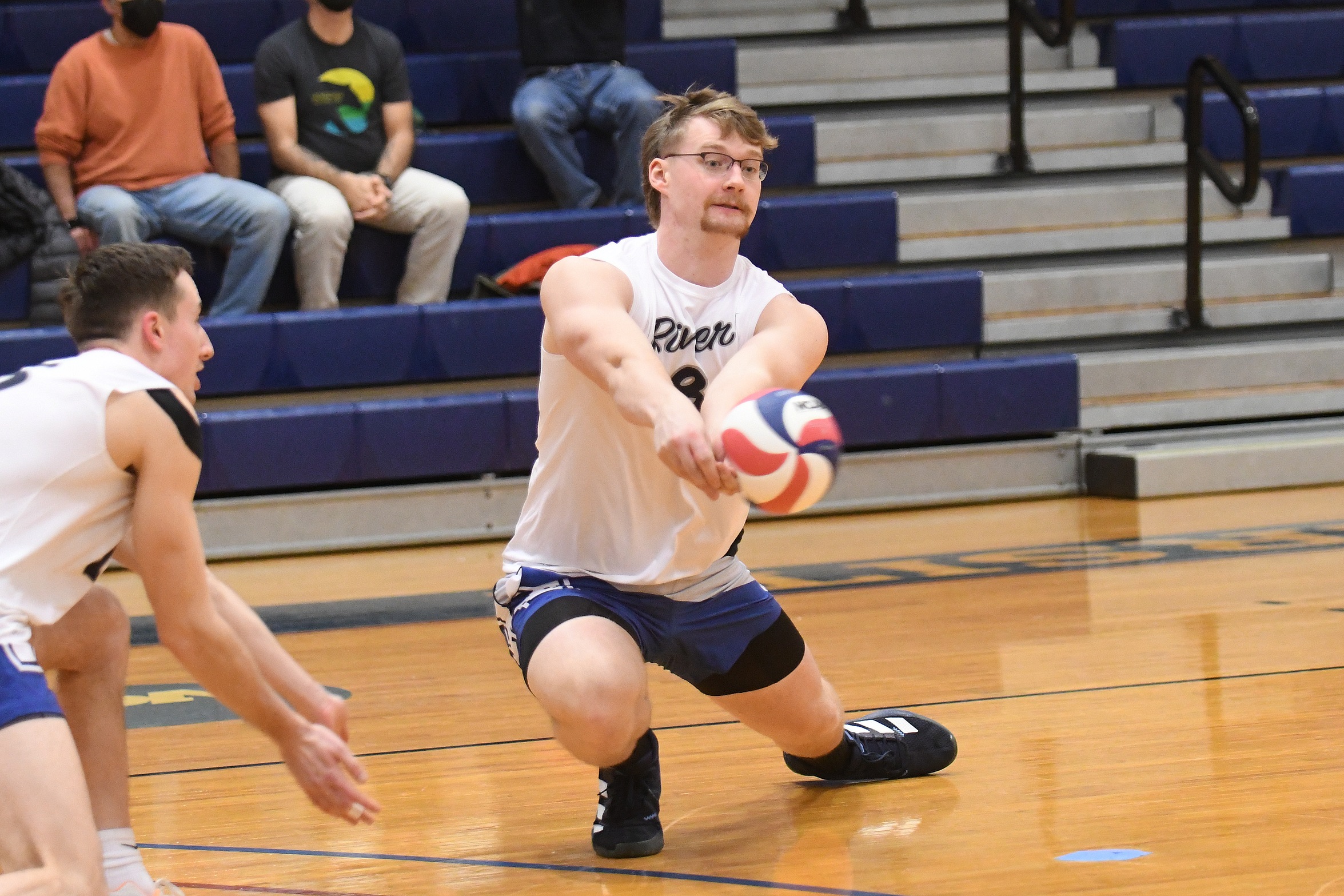 Volleyball Splits the Day Against Dean and Lasell
