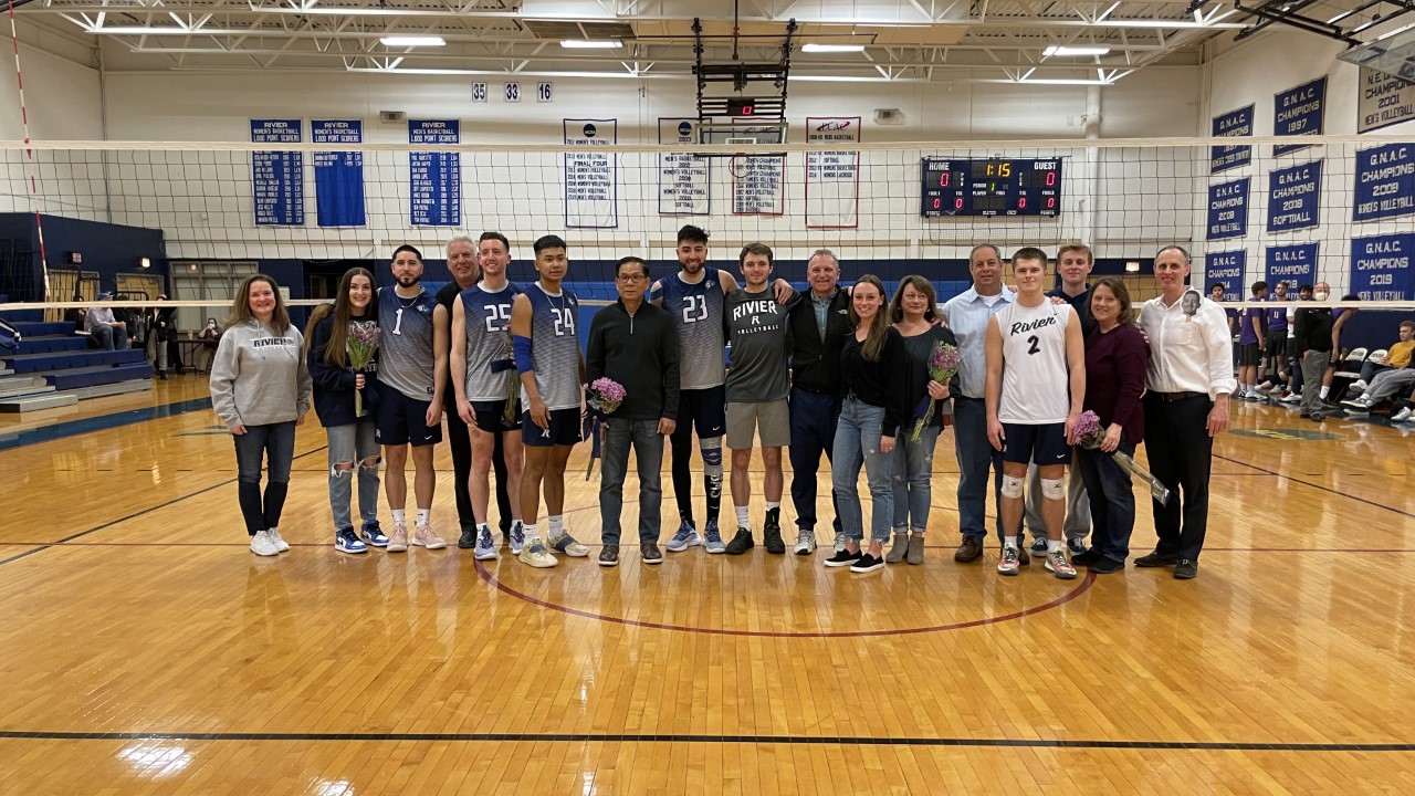 Men’s Volleyball Takes down Emerson on Senior Day