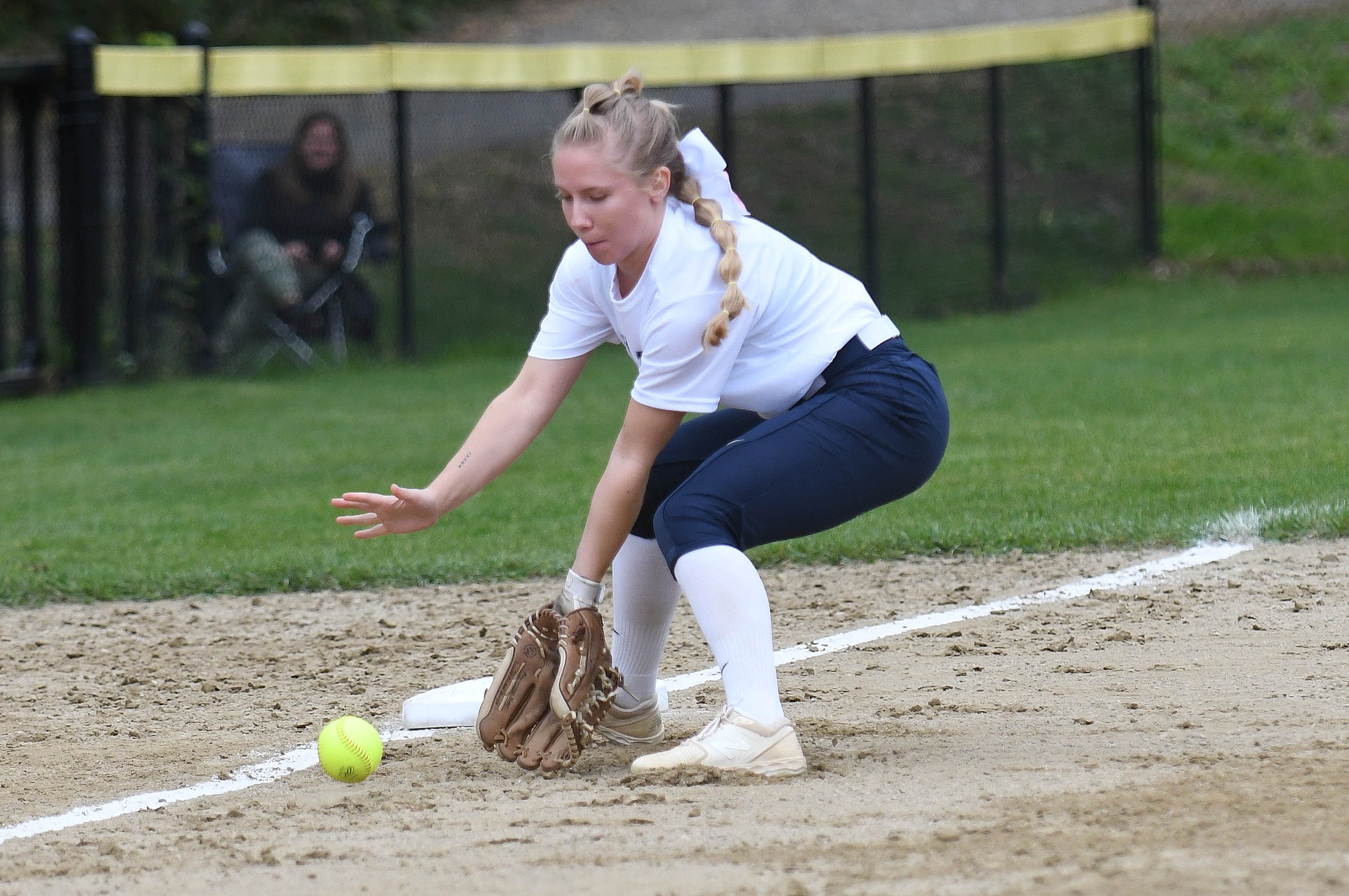 Softball Falls Short to Plymouth State