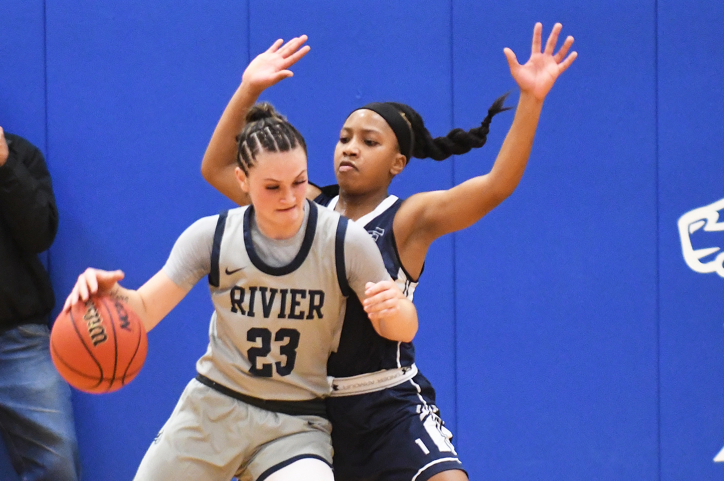 Women’s Basketball Downed by Cadets